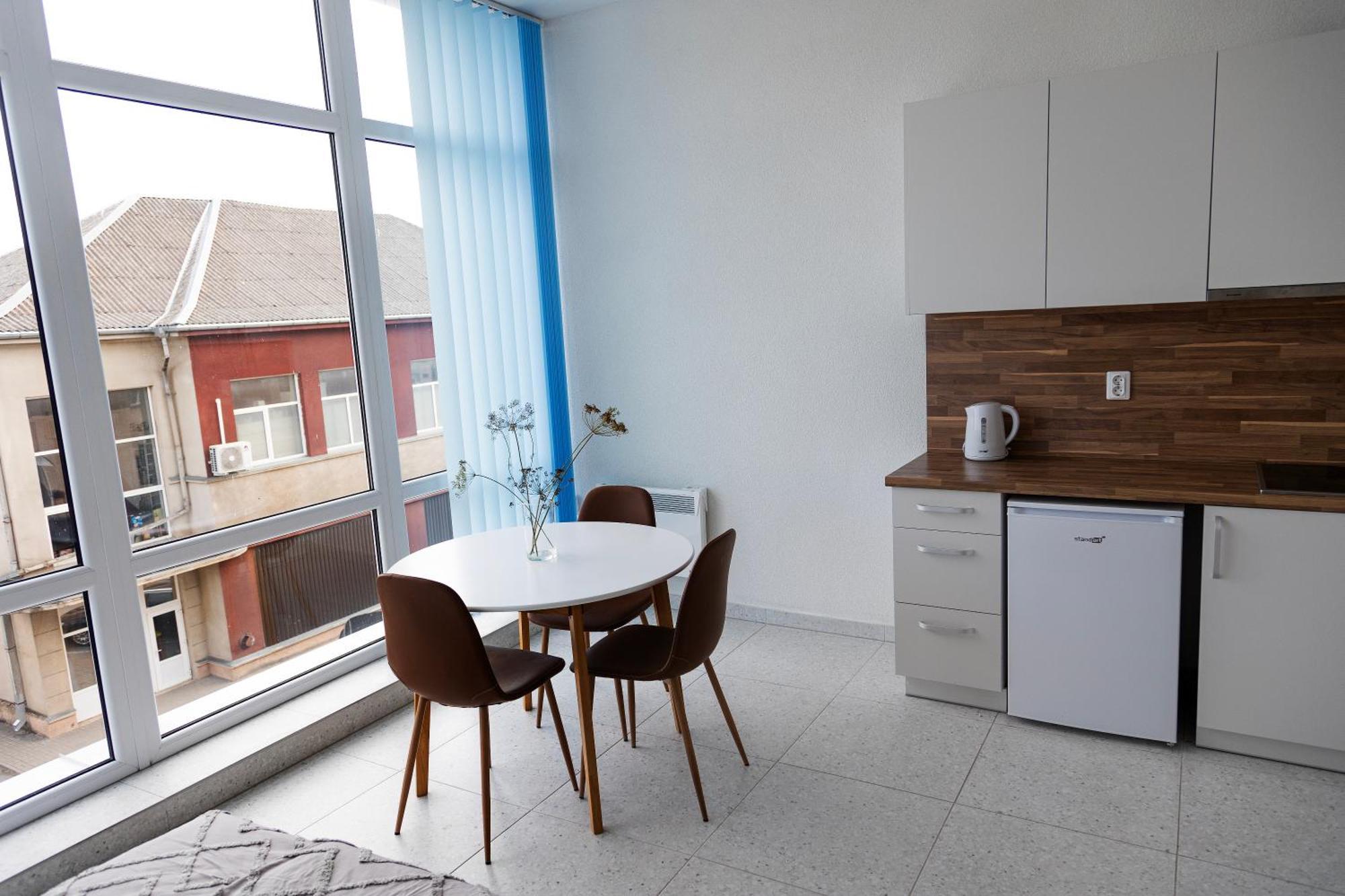 Rooms Park Skuodas Bagian luar foto